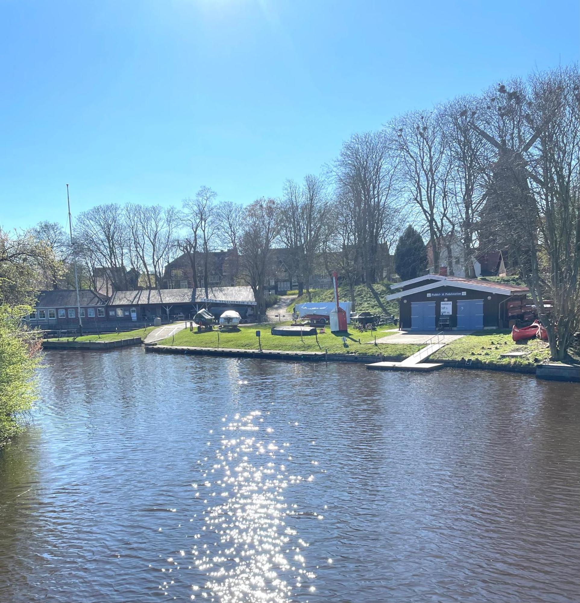 Wlan,Smart Tv,4 Betten, Zentral Emden Exterior foto